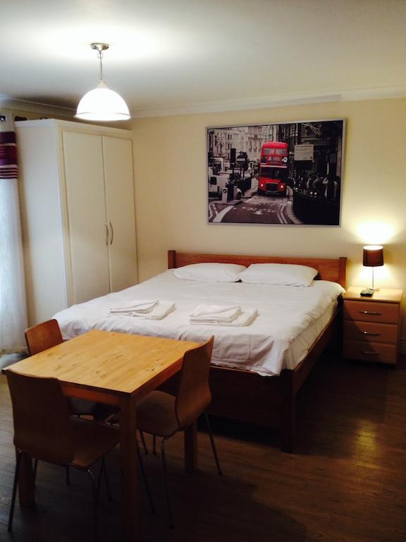 Earls Court Studios ลอนดอน ห้อง รูปภาพ